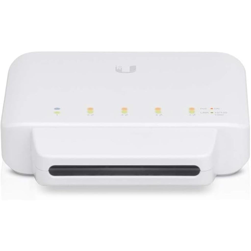 Ubiquiti UniFi Switch Flex (USW-FLEX) 5-Port Layer 2 PoE Managed Indoor/Outdoor Switch