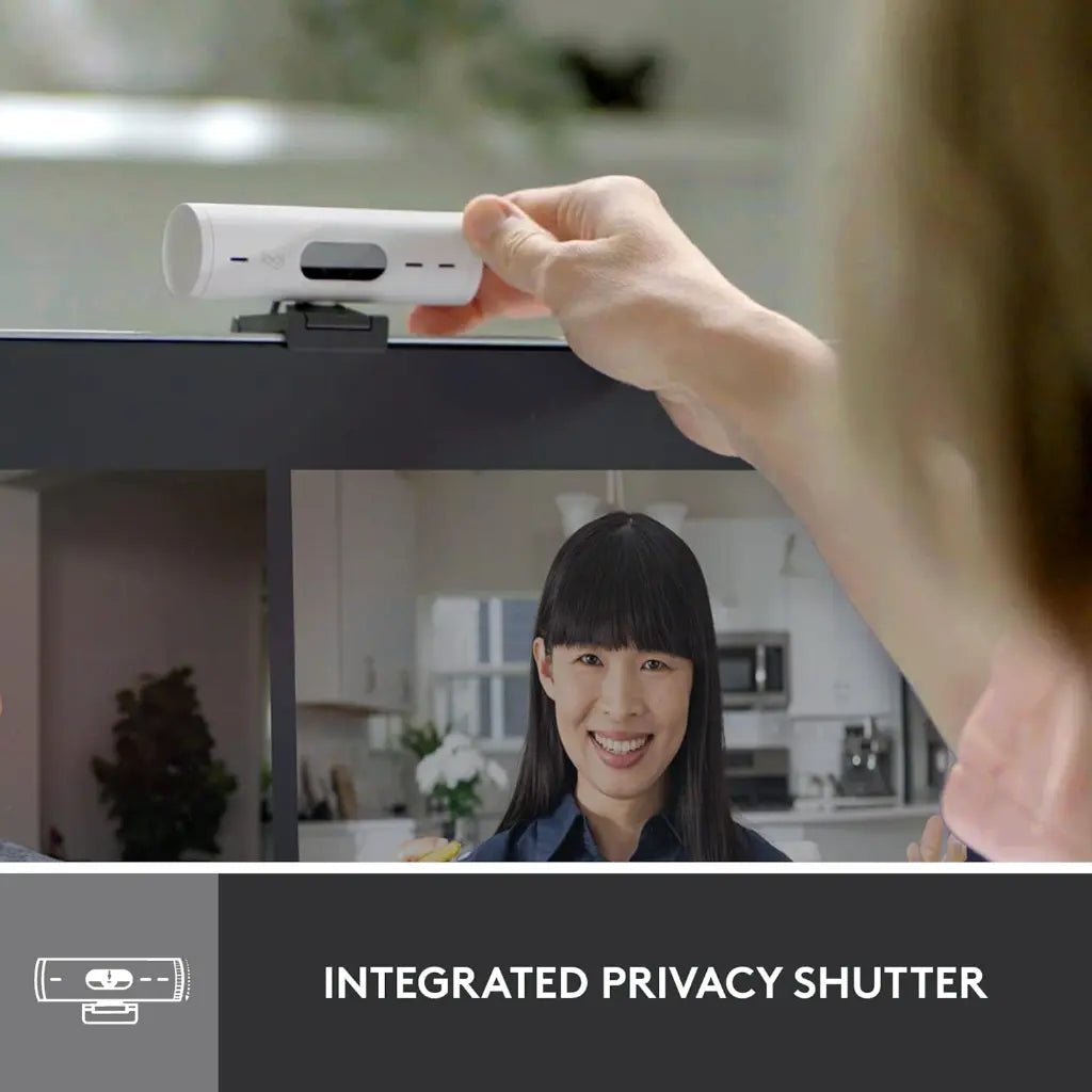 Logitech Brio 500 Full HD 1080p Webcam with Noise-Reducing Microphones and Privacy Shutter - Off White