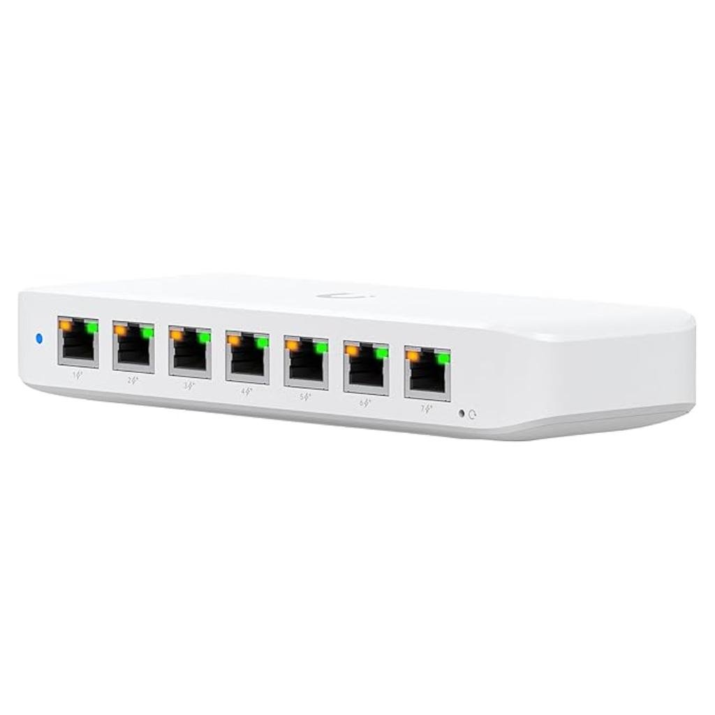 Ubiquiti UniFi Switch Ultra (USW-ULTRA-42W) 8-Port Gigabit PoE Managed Switch with 42W Power Budget and Versatile Mounting
